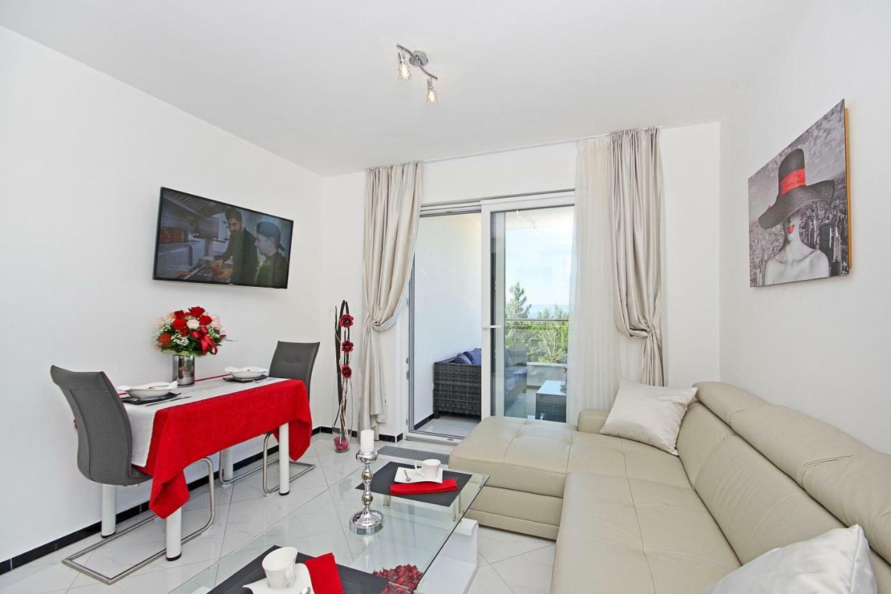 Villa Inis Makarska Exteriör bild
