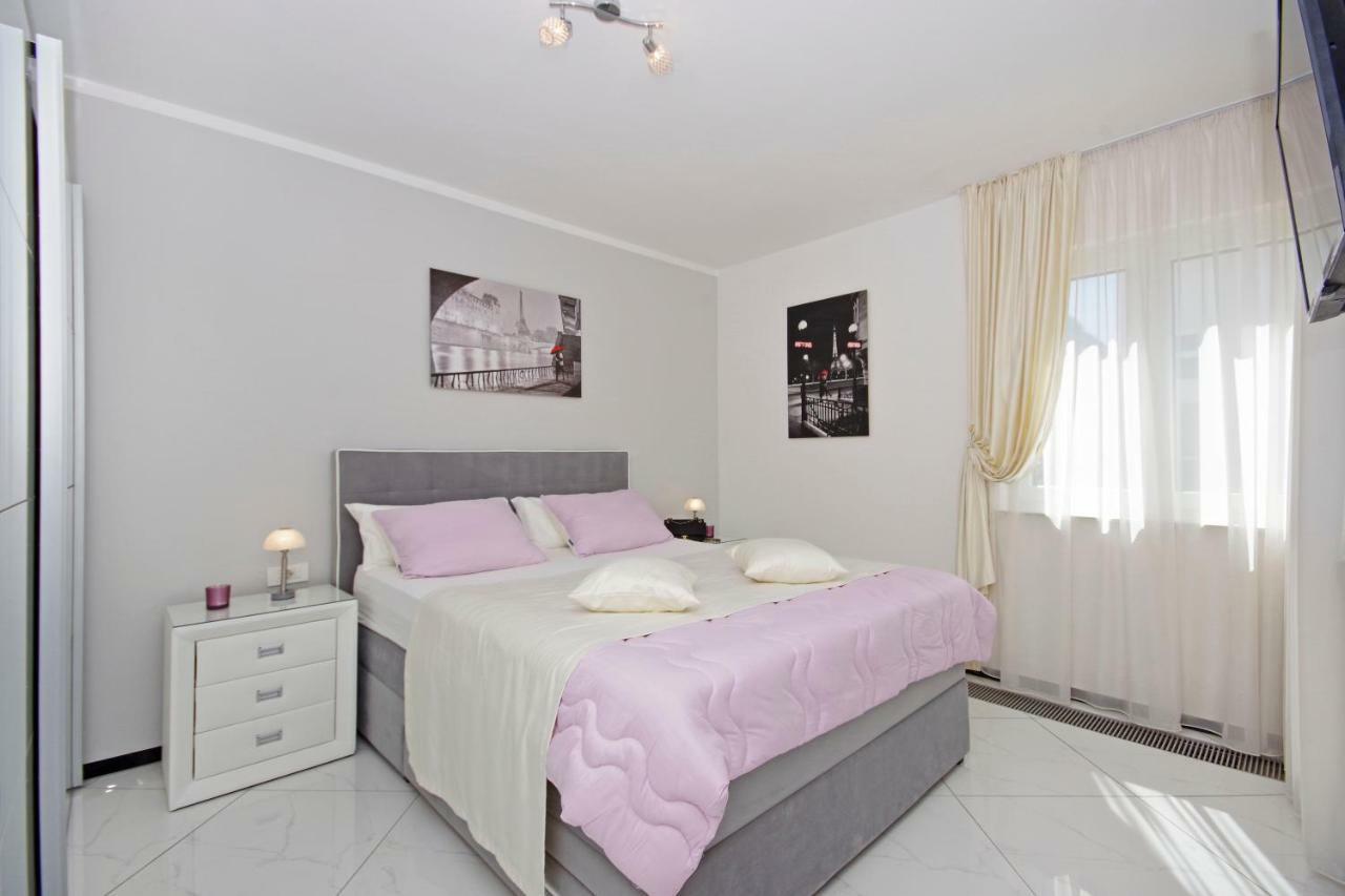 Villa Inis Makarska Exteriör bild