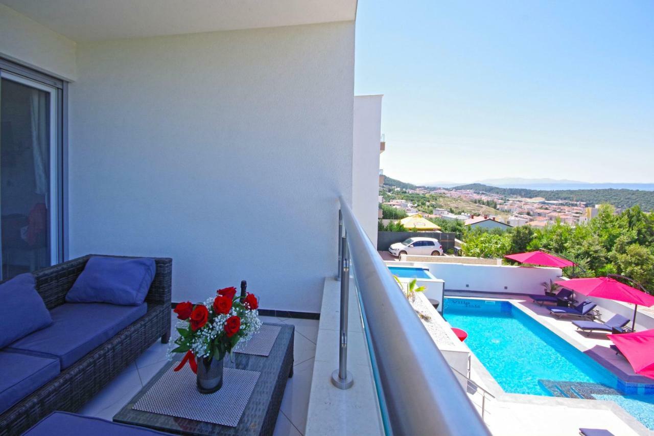 Villa Inis Makarska Exteriör bild