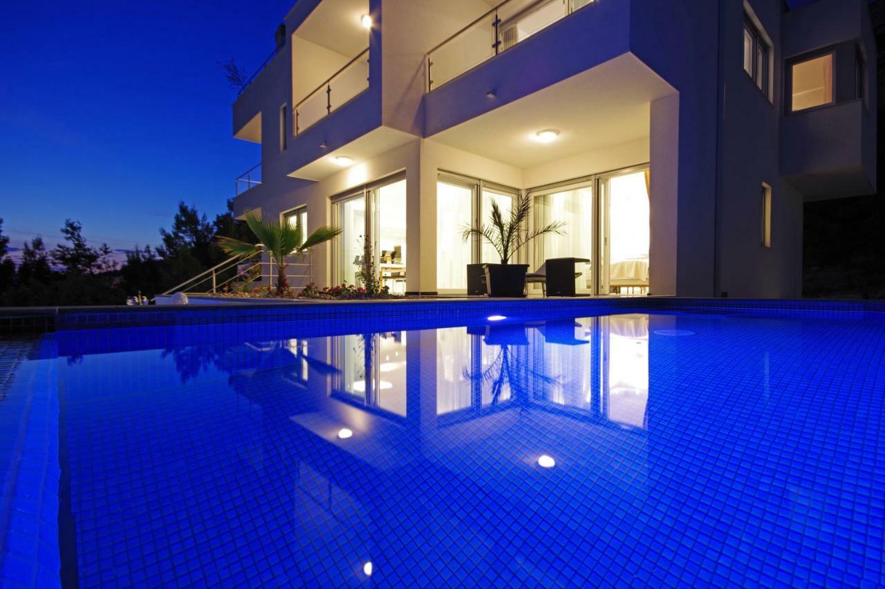 Villa Inis Makarska Exteriör bild